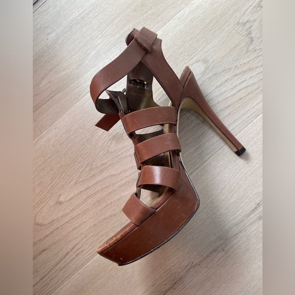 Brown Pumps - Picture 2 of 3